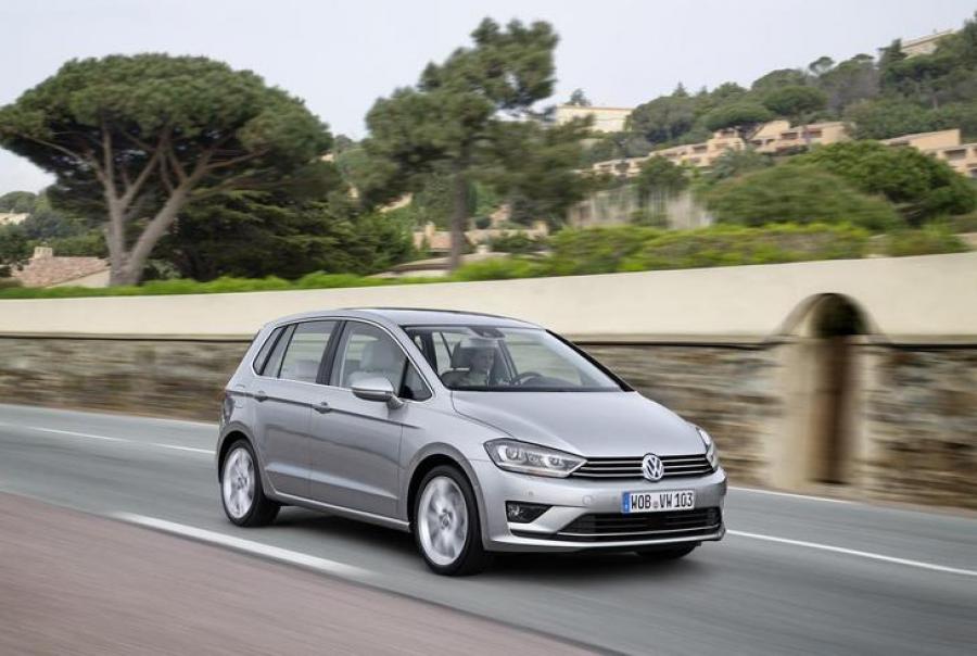  Volkswagen Golf Sportsvan TDI 2014 года  (фото 27 из 36)